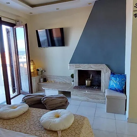 Artemis златна гледка към морето Apartman Políhrono