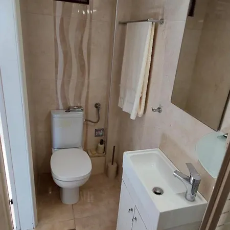 Artemis златна гледка към морето Apartman Políhrono