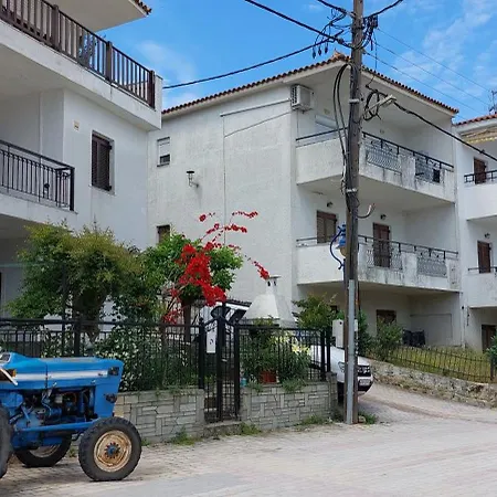 Artemis златна гледка към морето Apartman