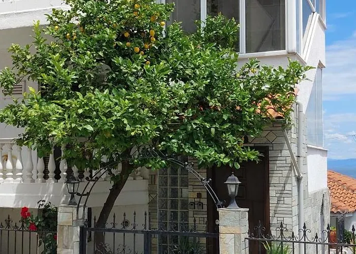 Artemis златна гледка към морето 公寓 *